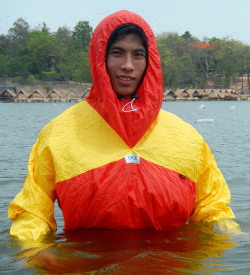 lifeguard beach anorak red yellow hood lake